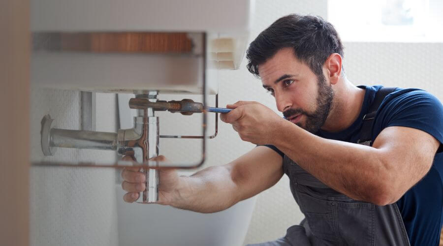 No hot water troubleshooting in Bloomfield, IN